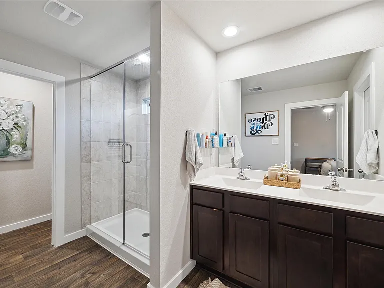 9833 Glen Brook Ln — Photo 12