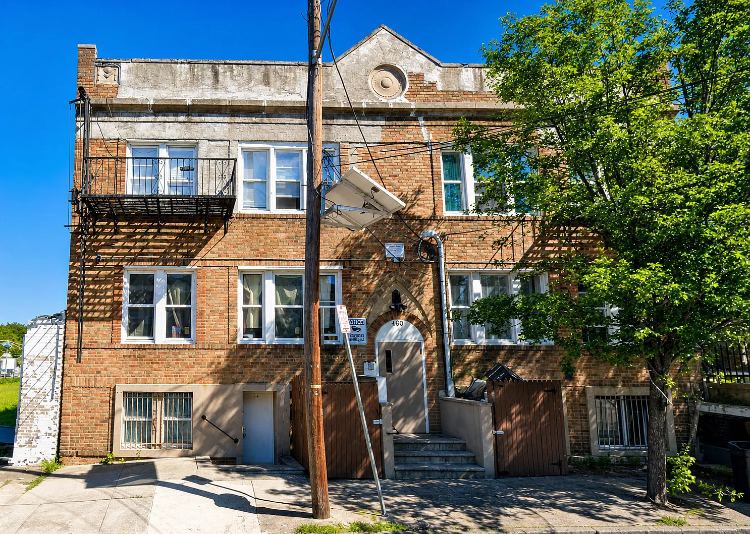398-400 South 15th St — Photo 3