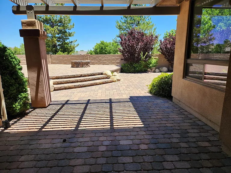 1354 Sabatina St — Photo 23