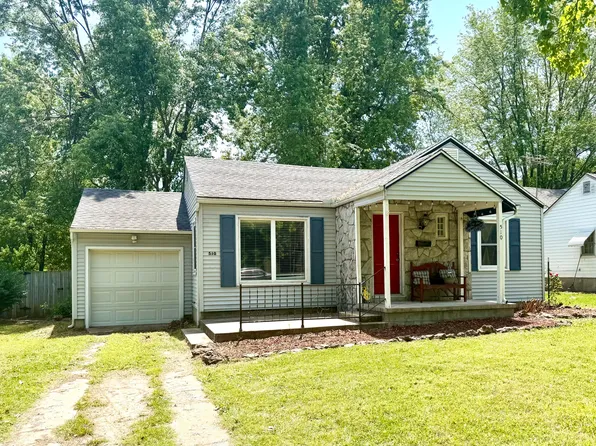510 W College Street Street, Aurora, MO 65605