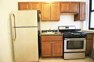 Rented by Link NY Realty