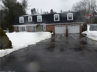6 Lily Ln, Shelton, CT 06484
