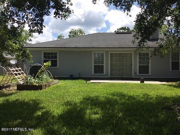 4th image of 11089 Barbizon Cir W