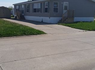 9343 Starboard Dr, Ira, MI 48023