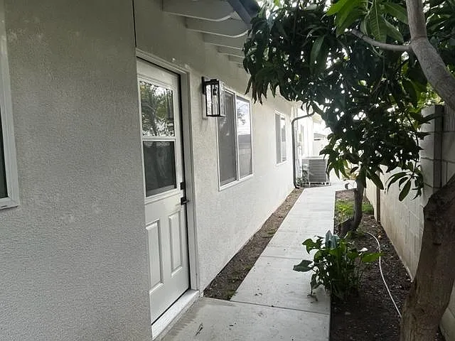 2131 E Altura Ave — Photo 1