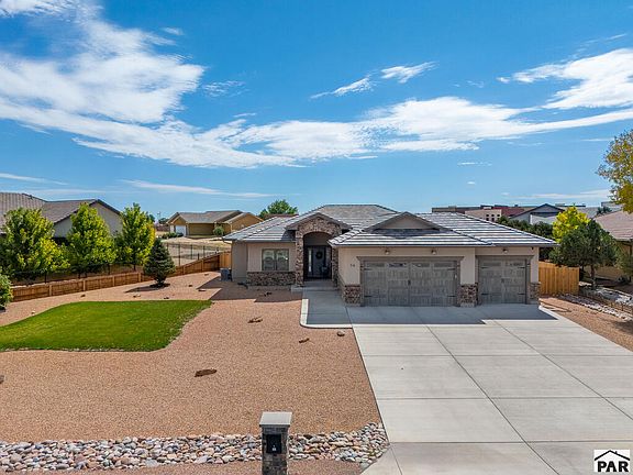 2nd image of 58 S Villa Del Sol Ct