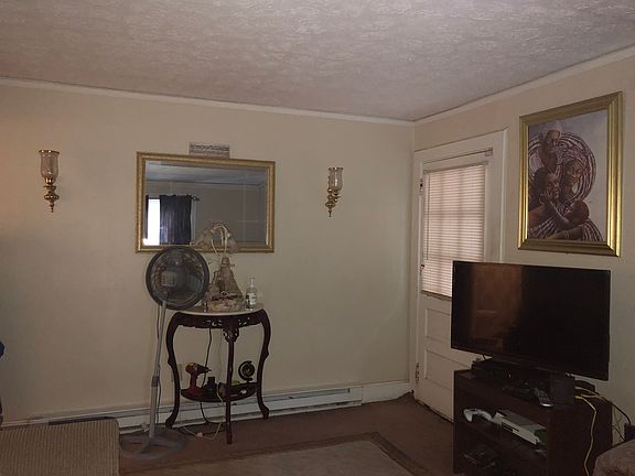 2nd image of 106 Burgess Ave