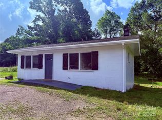 2634 E Greenbriar Rd, Statesville, NC 28625