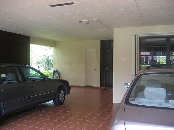 2nd image of 3857 Estepona Ave #10A1