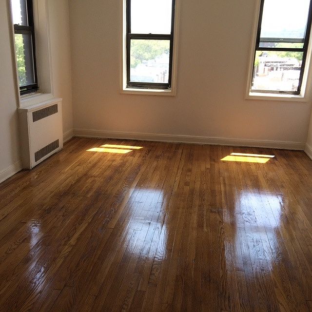 2nd image of 4322 45th St APT 3B