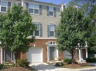 3034 Castleberry Ct, Charlotte, NC 28209