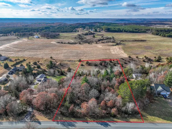 2124 54th St, Somerset, WI 54025