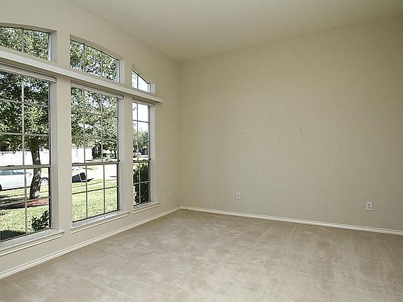5th image of 5906 Hollow Bank Ln