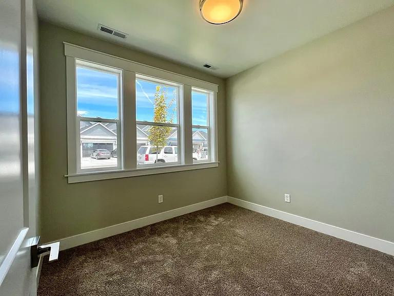 12543 W Nabesna St — Photo 22