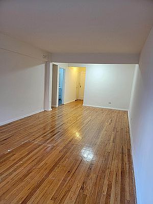 4th image of 4142 Elbertson St #3