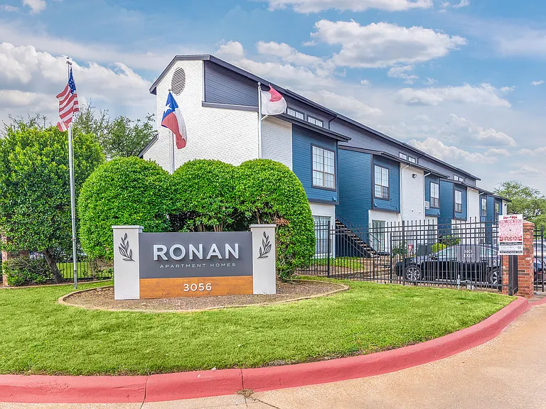 Ronan Apartment Homes — Photo 18