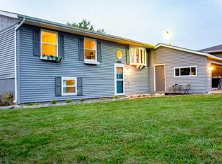 3264 W 74th Ln, Merrillville, IN