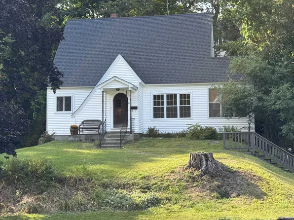 73 Cliff Street, St. Johnsbury, VT 05819