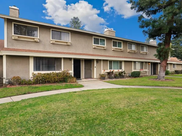 2061 W Redlands Blvd APT 11B, Redlands, CA 92373