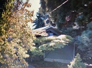 860 McGilchrist St SE, Salem, OR 97302