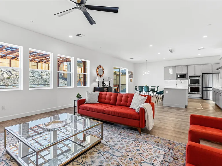 325 Pah Rah Ridge Dr — Photo 9