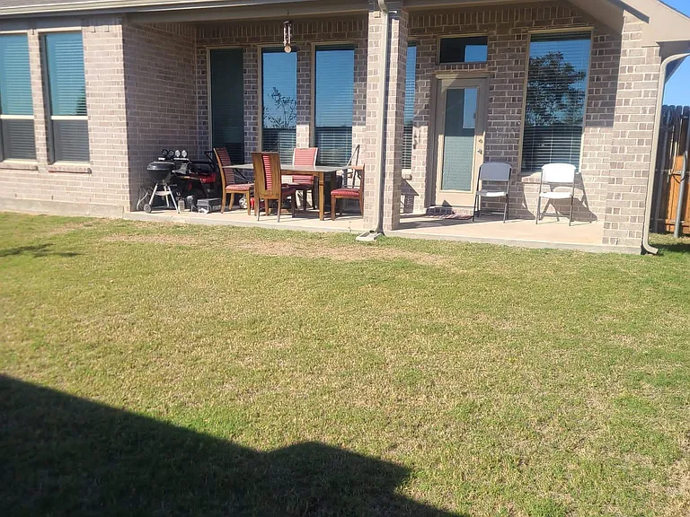 7204 Black Cherry Ln — Photo 24