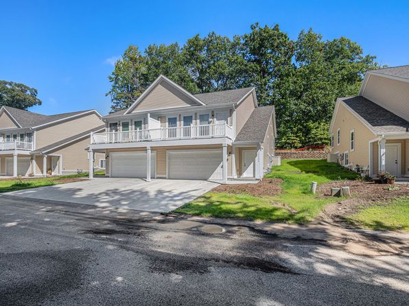 17543 Beechwood Ln