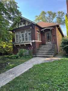 2925 W Eastwood Ave, Chicago, IL, 60625