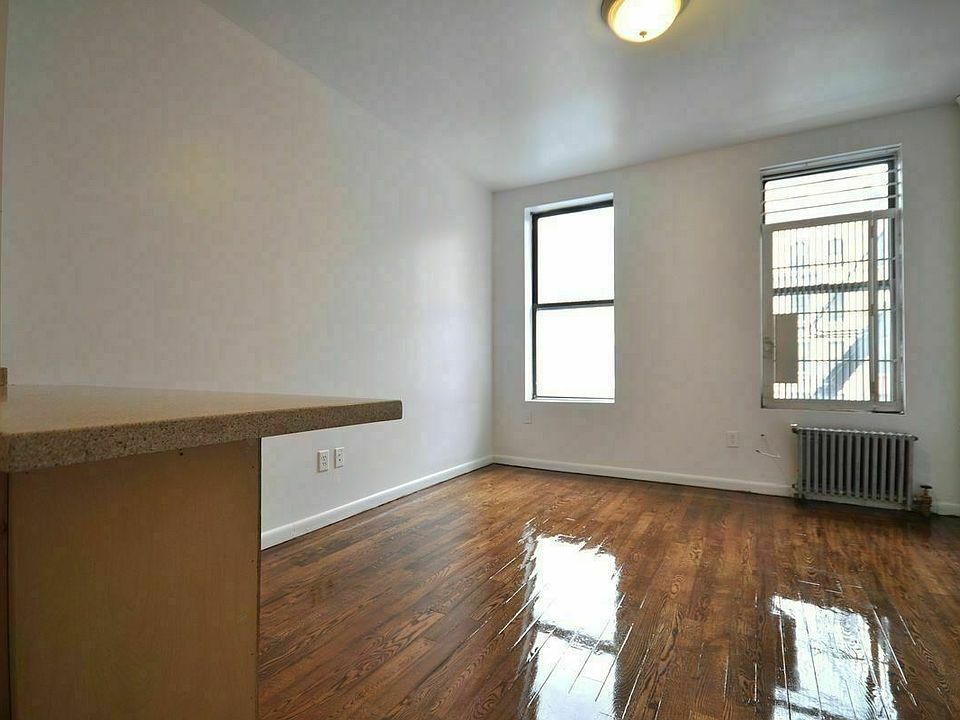 1st image of 422 Amsterdam Ave APT 2B