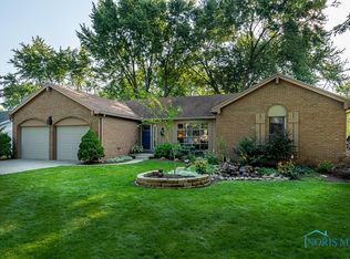 524 Lorraine Ave, Bowling Green, OH 43402