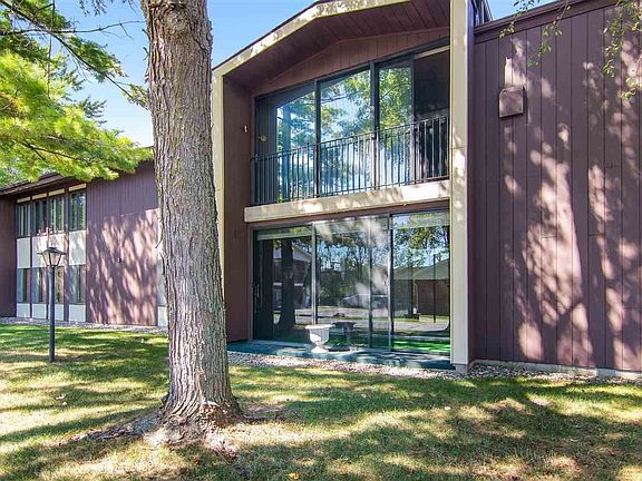 2nd image of 1699 Alcan Dr APT 103