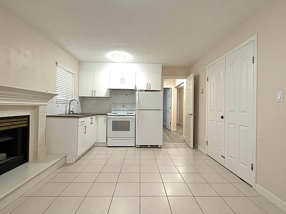 3rd image of 4156 Cambridge St #101