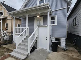 1721 S 17th St, Milwaukee, WI 53204