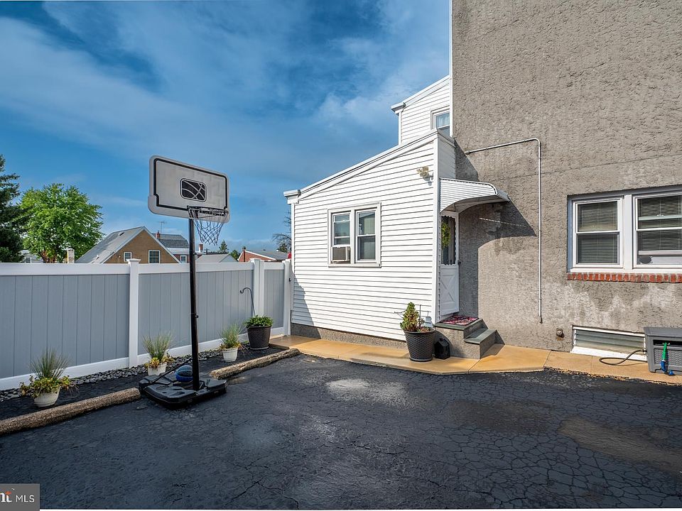 443 Grove St, Bridgeport, PA 19405 Zillow