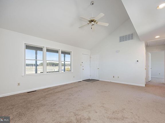 4th image of 7937 White Lowe Rd