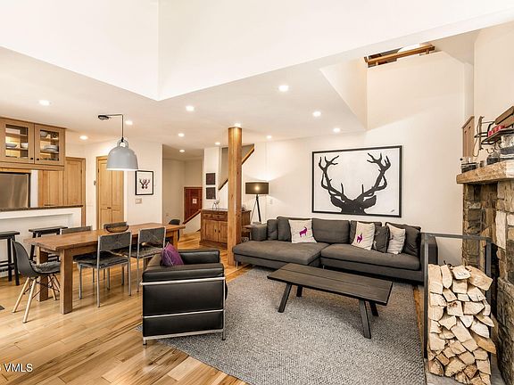 2nd image of 1360 Westhaven Dr Unit 4D