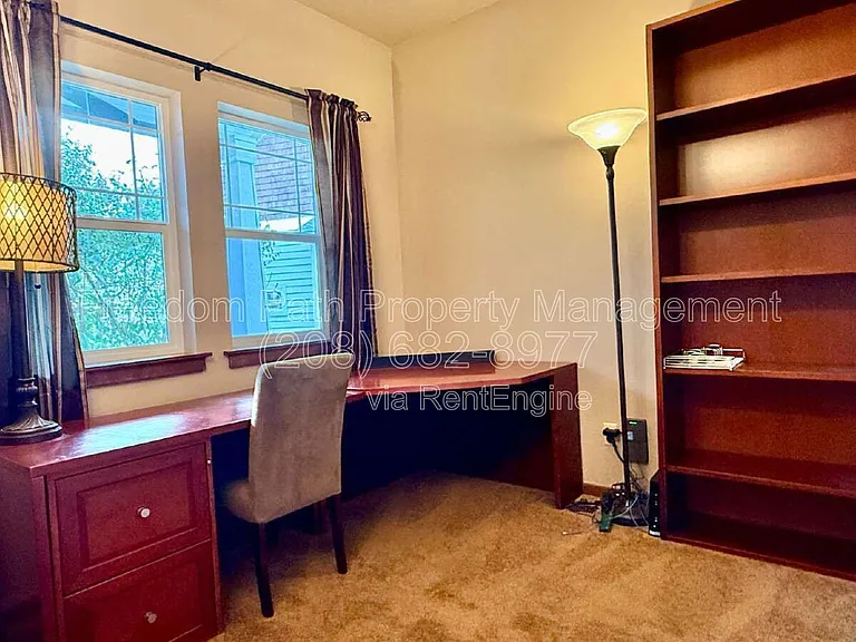 406 Lundblad Pl — Photo 18