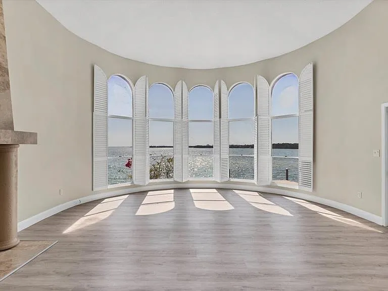 120 Sands Point Dr — Photo 6