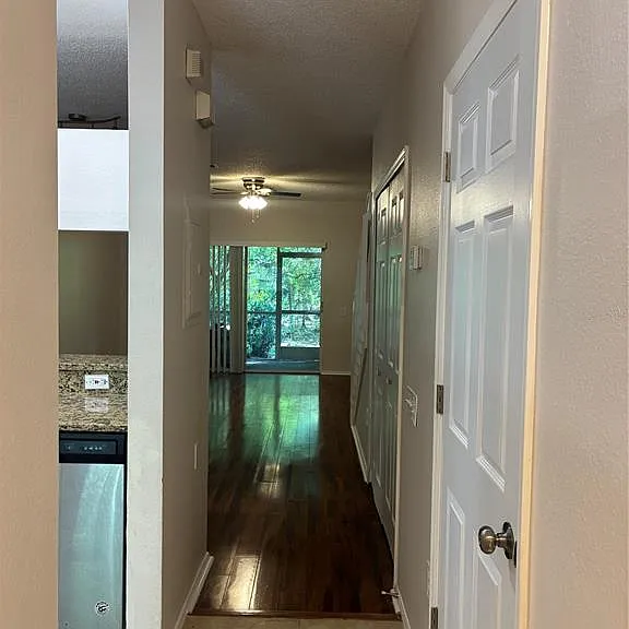 8648 Hunters Key Cir — Photo 3