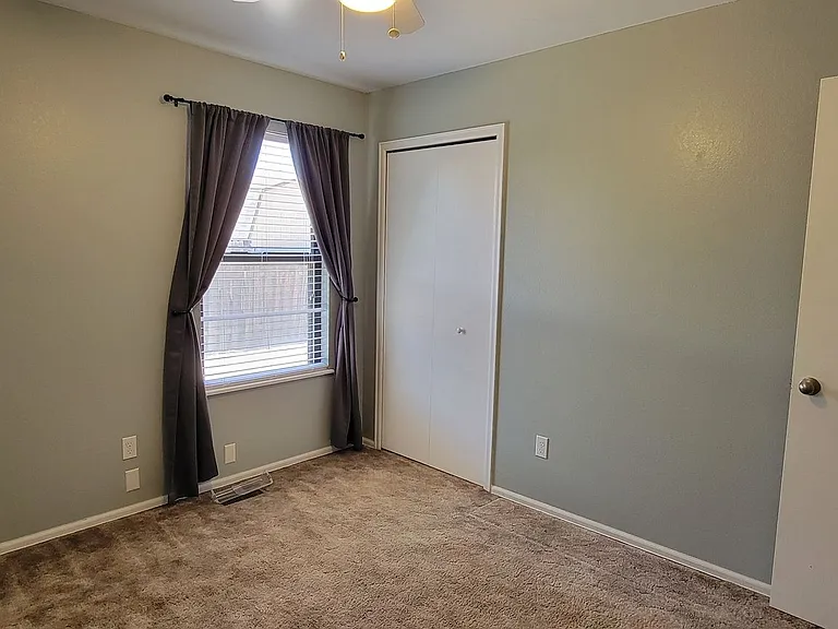 1003 Apple Ln — Photo 20