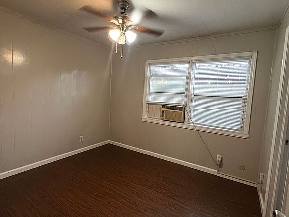 5th image of 423 N Gem St