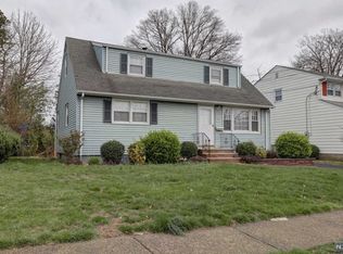 54 Patricia Pl, Clifton, NJ 07012