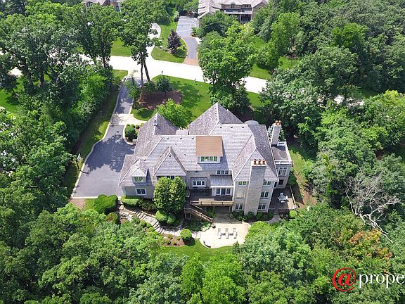 Kitchen / Breakfast Room