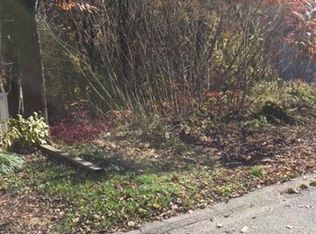 58 Wharton Dr, Cortlandt Manor, NY 10567