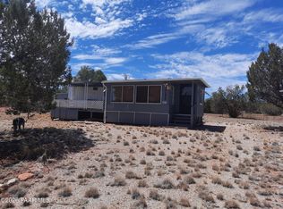 31935 W Calle Belleza, Seligman, AZ 86337