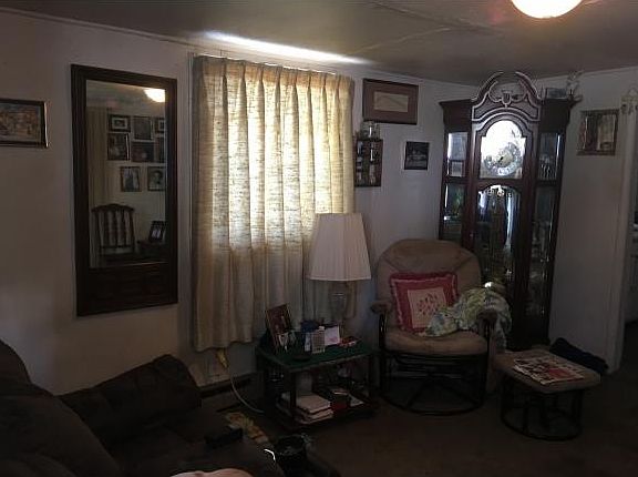 3rd image of 1725 McGee St
