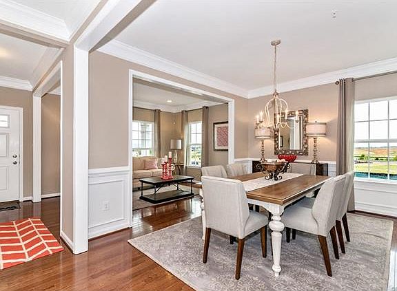 3rd image of 7917 Eagle Cir