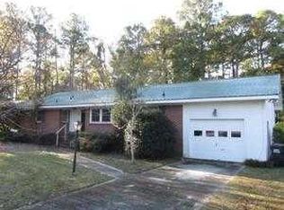 2401 Elizabeth Ave, New Bern, NC 28562