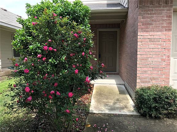 2nd image of 132 Hillhouse Ln