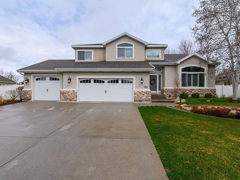 1st image of 3129 E Fur Hollow Dr